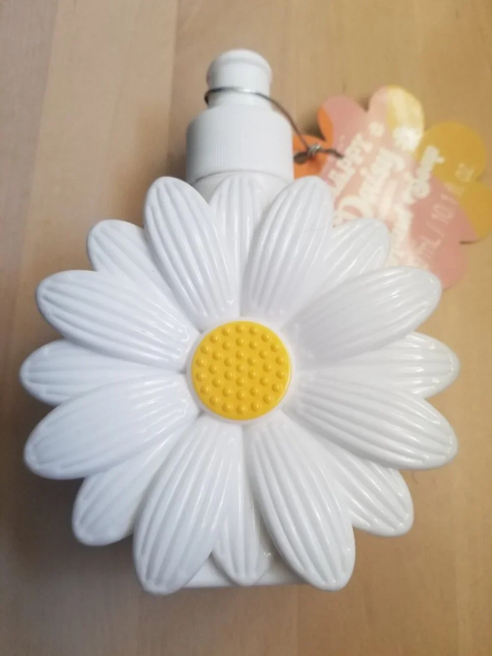 Daisy Hand Soap Reusable Container NWTO - Picture 4 of 5